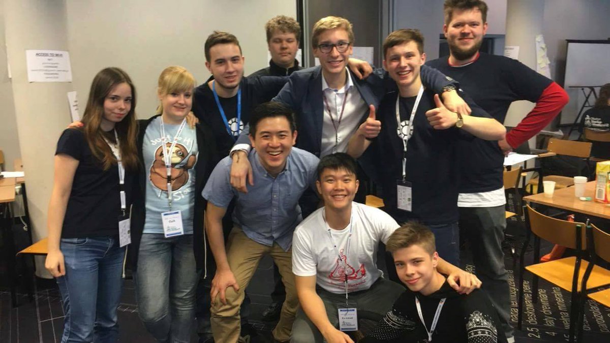 PrzemysławKruszewski tweet media