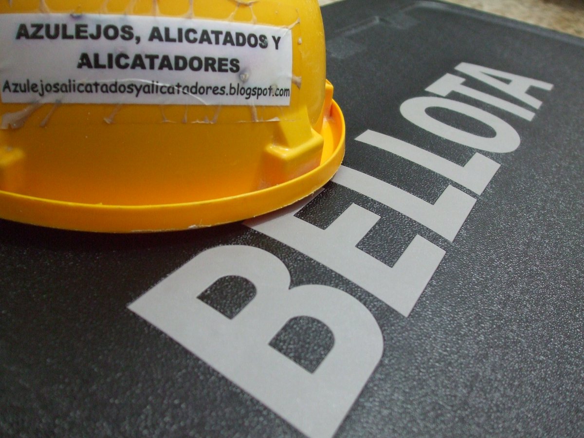 Cortadora de cerámica Bellota pro 65, una review difrerente: <a href="/BellotaTools/">Bellota Tools</a> …icatadosyalicatadores.blogspot.com.es/2015/10/cortad…
