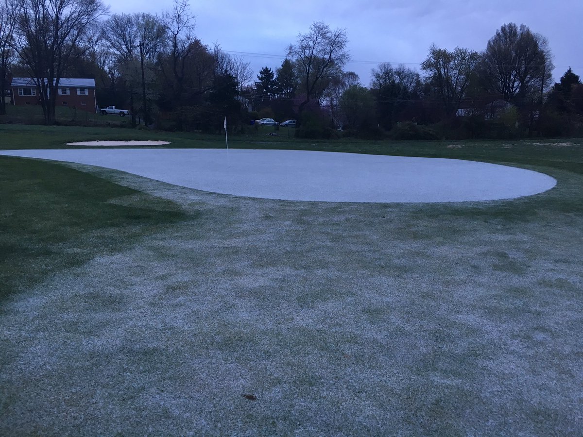 turfmanPSU's tweet photo. Well @LVGC_MD will have a delayed opening this morning due to snow. Is it really April?? @capitalweather https://t.co/B8DbpMGQH2