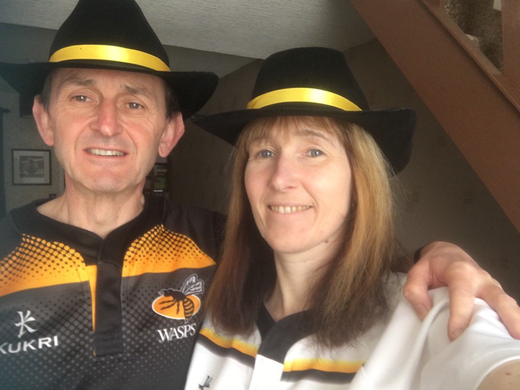 All ready for some chief hunting <a href="/WaspsRugby/">Wasps Rugby</a>. On our way to welcome the boys off the coach #wearewasps