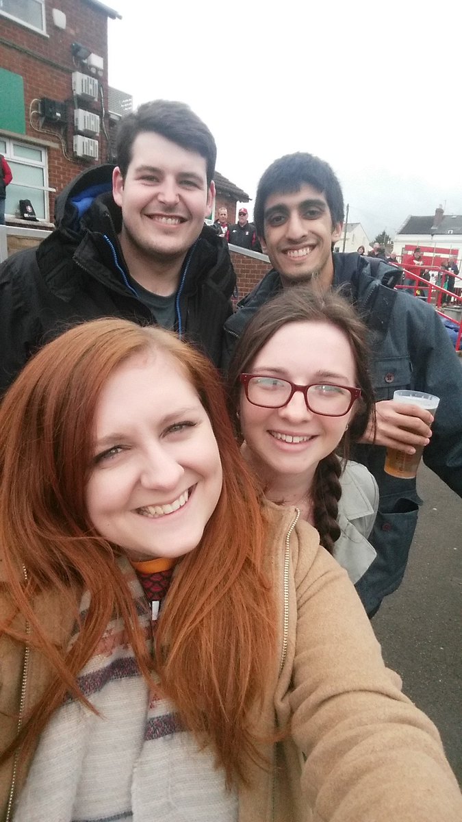 LauraRyan1993's tweet photo. Come on Dragons!! #GLOSVSNGD 🐲🐲🐲 @AdamWatkins__  @jaikishanramji https://t.co/FaAj93G1bb