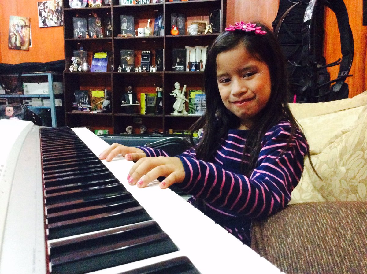 escuela_jazz's tweet photo. #FelizSabado #Barquisimeto #pandijazz #educacion #music https://t.co/D1MWetWjK4