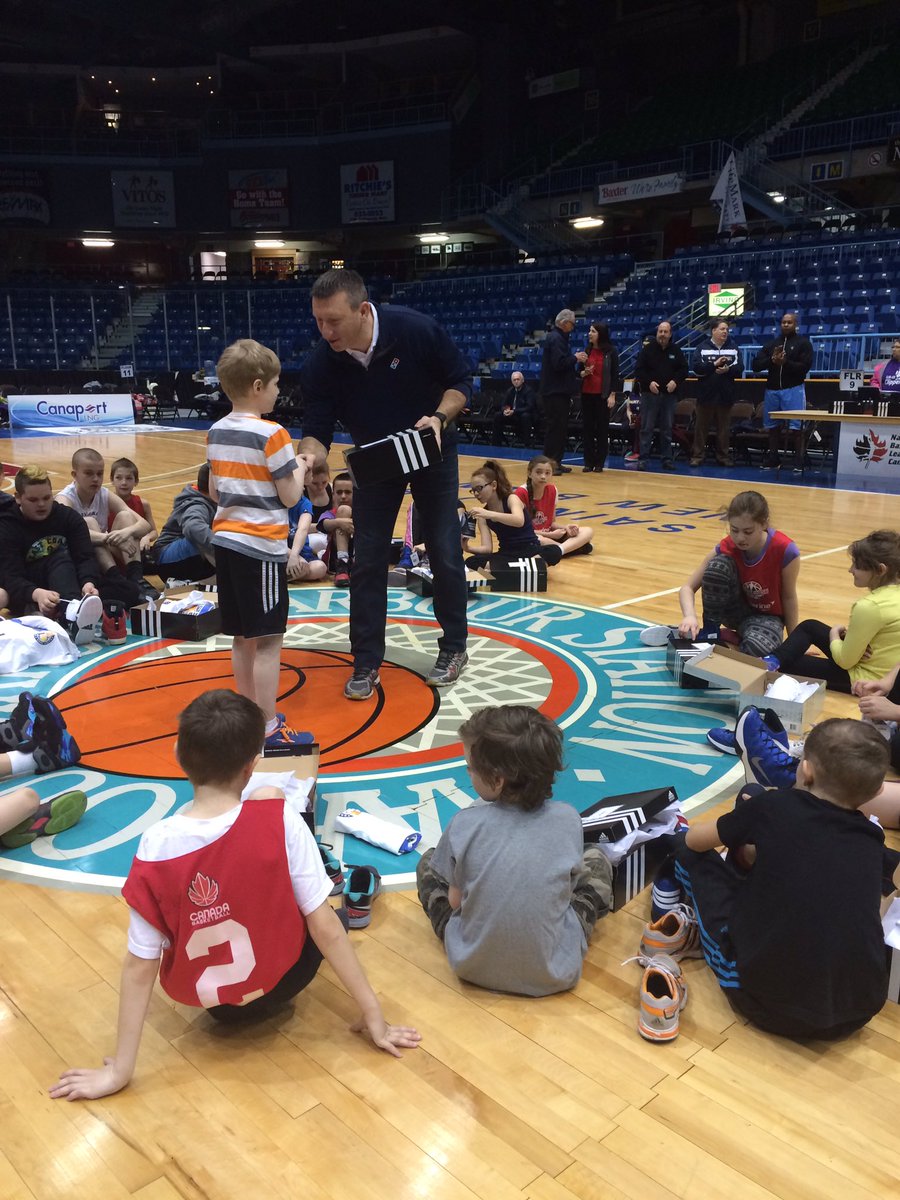 PortSaintJohn's tweet photo. We are with @PALSpartners &amp; @SJMillRats for Rumble at the Station #community #basketball @harbourstation https://t.co/K8TK8x8XMV