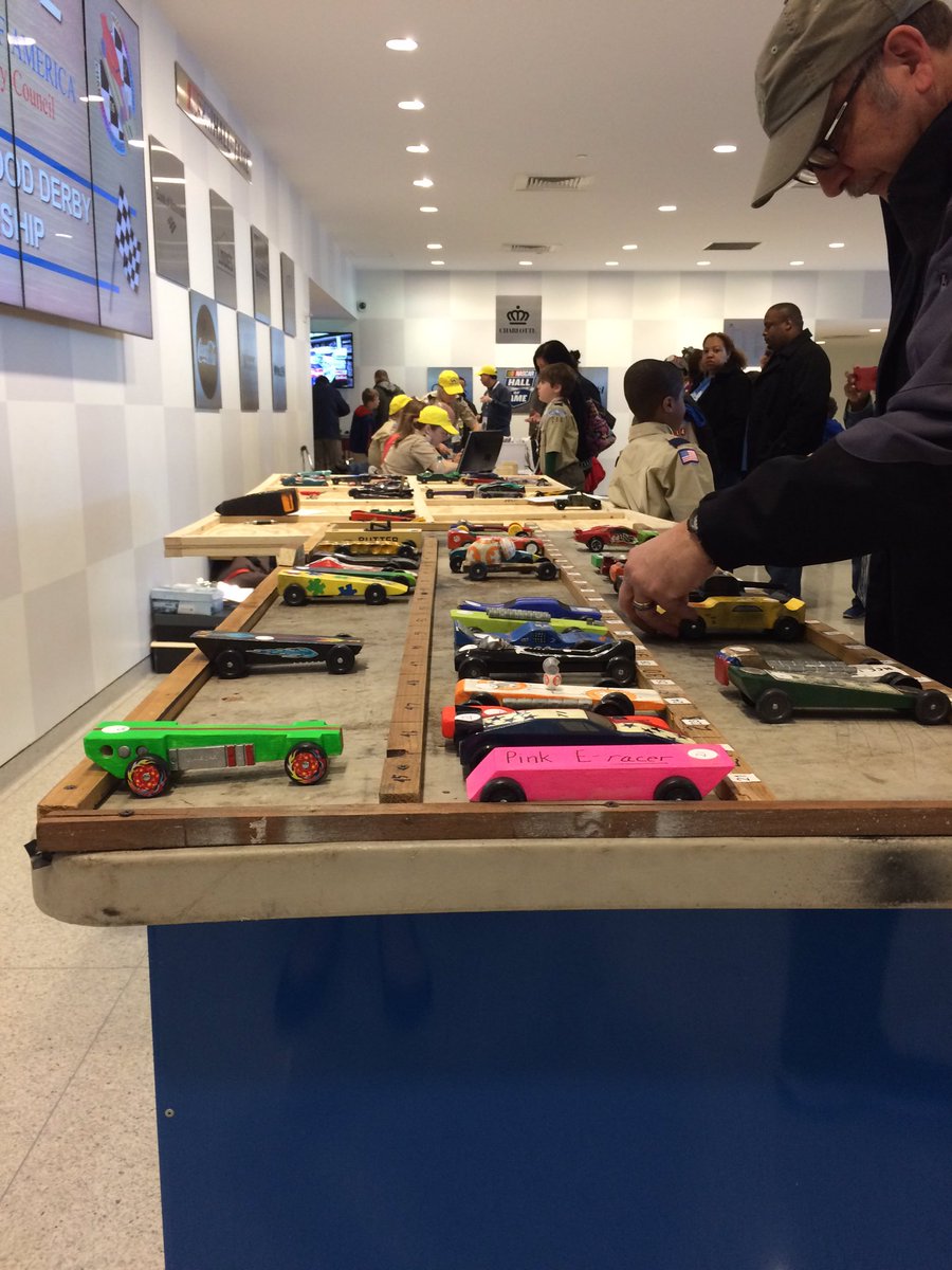 NASCARHall's tweet photo. Weigh-ins almost complete &amp; tracks set. Join us for #NASCARHall's 1st-ever Pinewood Derby. https://t.co/U3f9DXZ0y6 https://t.co/4pE5GJrSm3