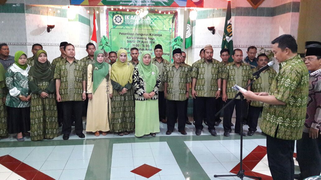 imam_nahrawi's tweet photo. Melantik Pengurus IKAUINSA Korwil Malang, Selamat kepada seluruh pengurus, sukses dan semoga amanah. https://t.co/GxzUueOrBM