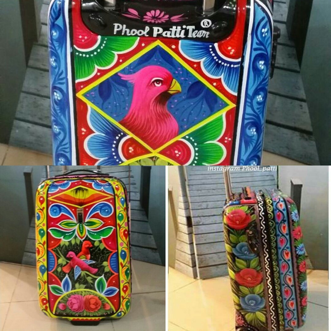 PhoolPatti's tweet photo. #invotion #idea #creativity
@PhoolPatti is always come unique Art and #truckart #phoolpatti https://t.co/MmIV5MrKls