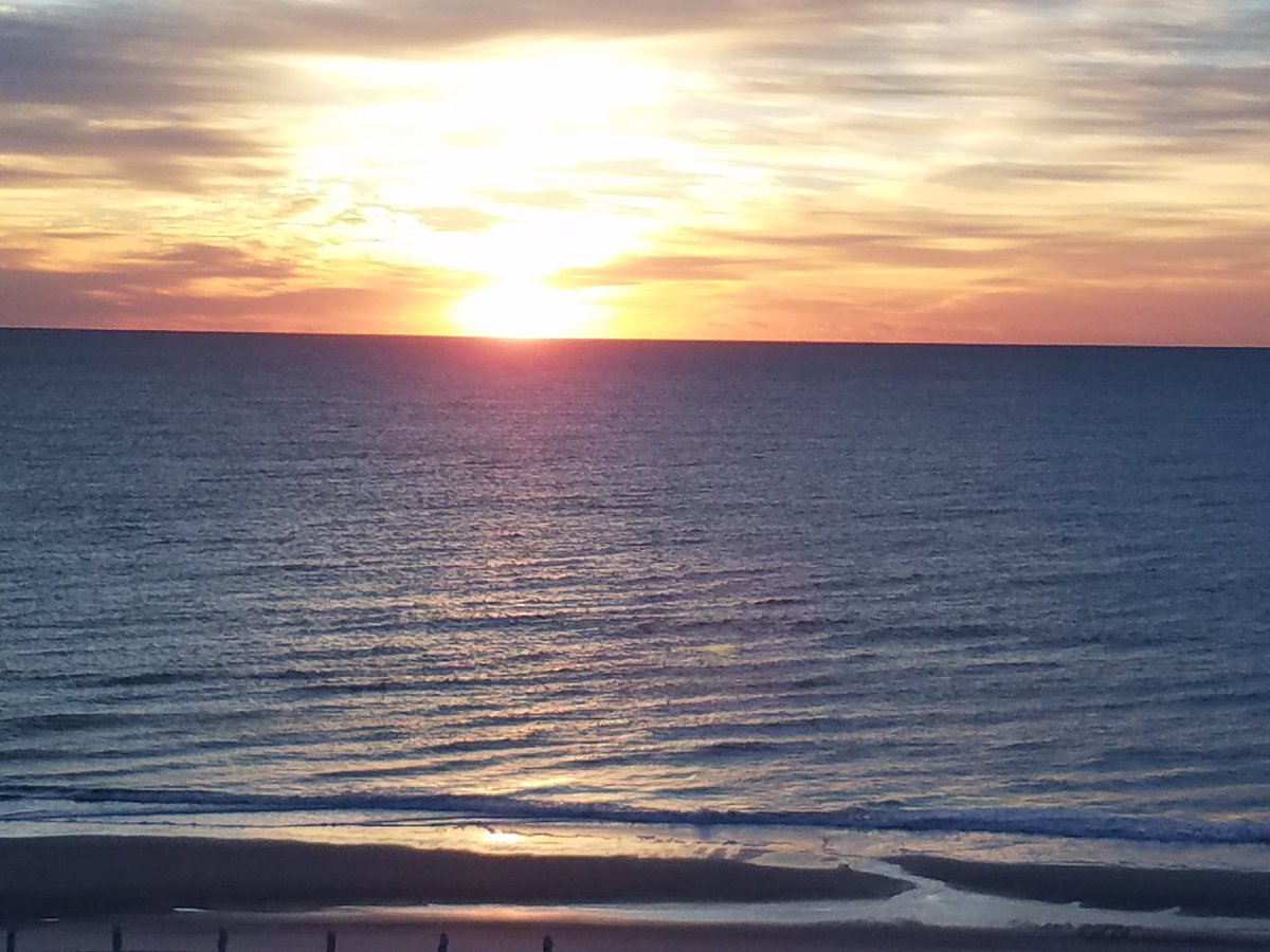 AppliedAutomatn's tweet image. Sunrise at #AHTDspring. Great morning for the last day of a fantastic meeting