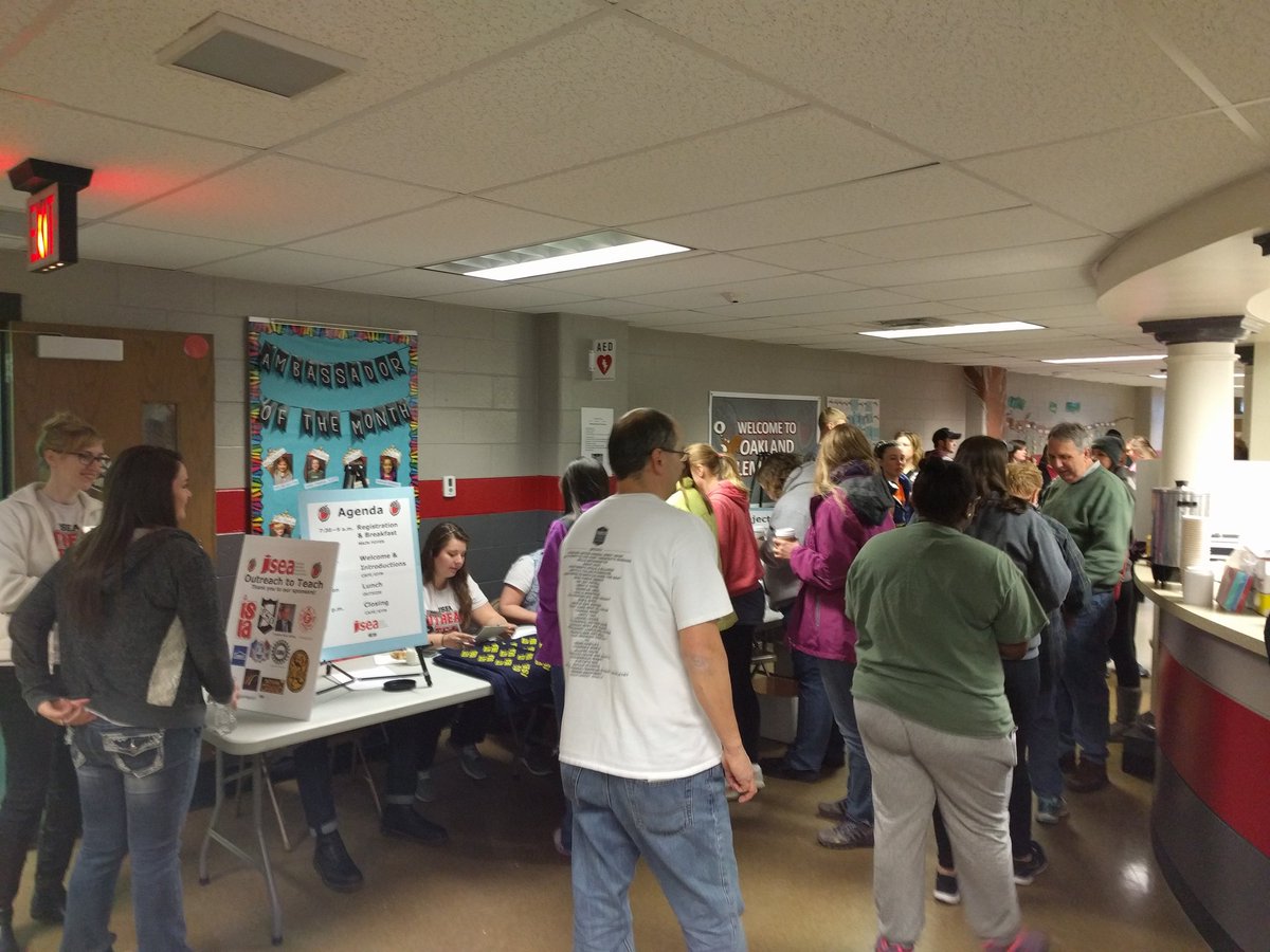 ISTAmembers's tweet image. Good morning #O2T2016! Our volunteers are streaming in this chilly morning in Lafayette.