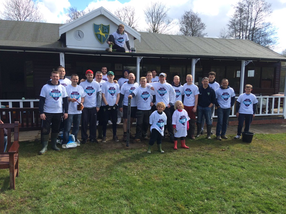 NewtownLCC's tweet photo. A superb turn out for our #NWCF2016 morning! Thanks everyone @leicscricket @dw_joinery @woodstreecare22 @ECB_cricket https://t.co/gpa18dDlc1