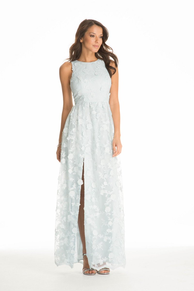 chichiclothing's tweet photo. 30 MINS TO FOLLOW &amp; RT TO WIN A DITA DRESS https://t.co/t8pFxr1G5p Ends 10pm #ChiChiClothing #Comp #Win #PromDress https://t.co/pZtgLtZ9ZM