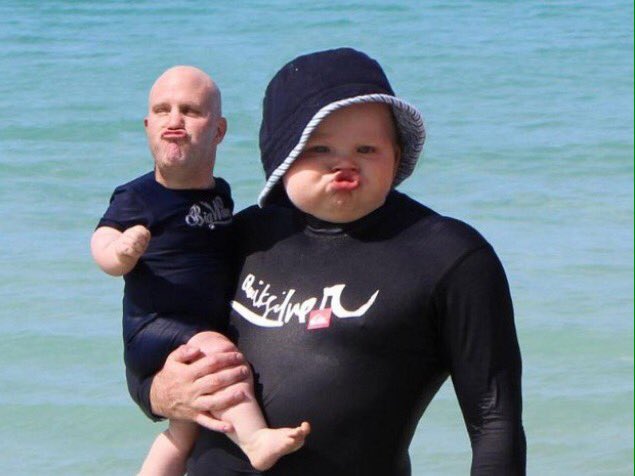 RedditFunnny's tweet photo. When the face swap works perfectly. https://t.co/E7XebshDCf