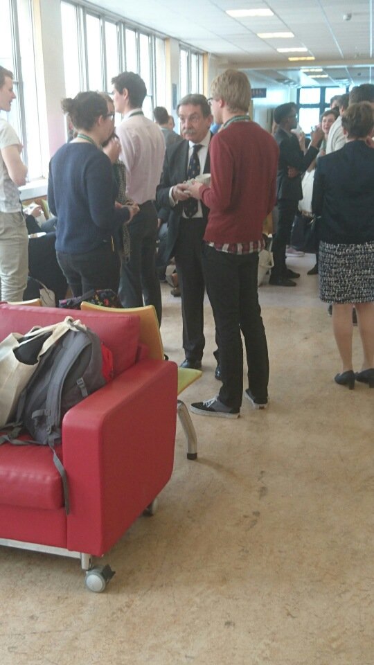 kungfudoctor's tweet photo. Great to see @UoS_Medicine AD education Prof Morrison and @FoMImperial Prof Davies engaging students at #nunc2016 https://t.co/Aeva3JhbyW