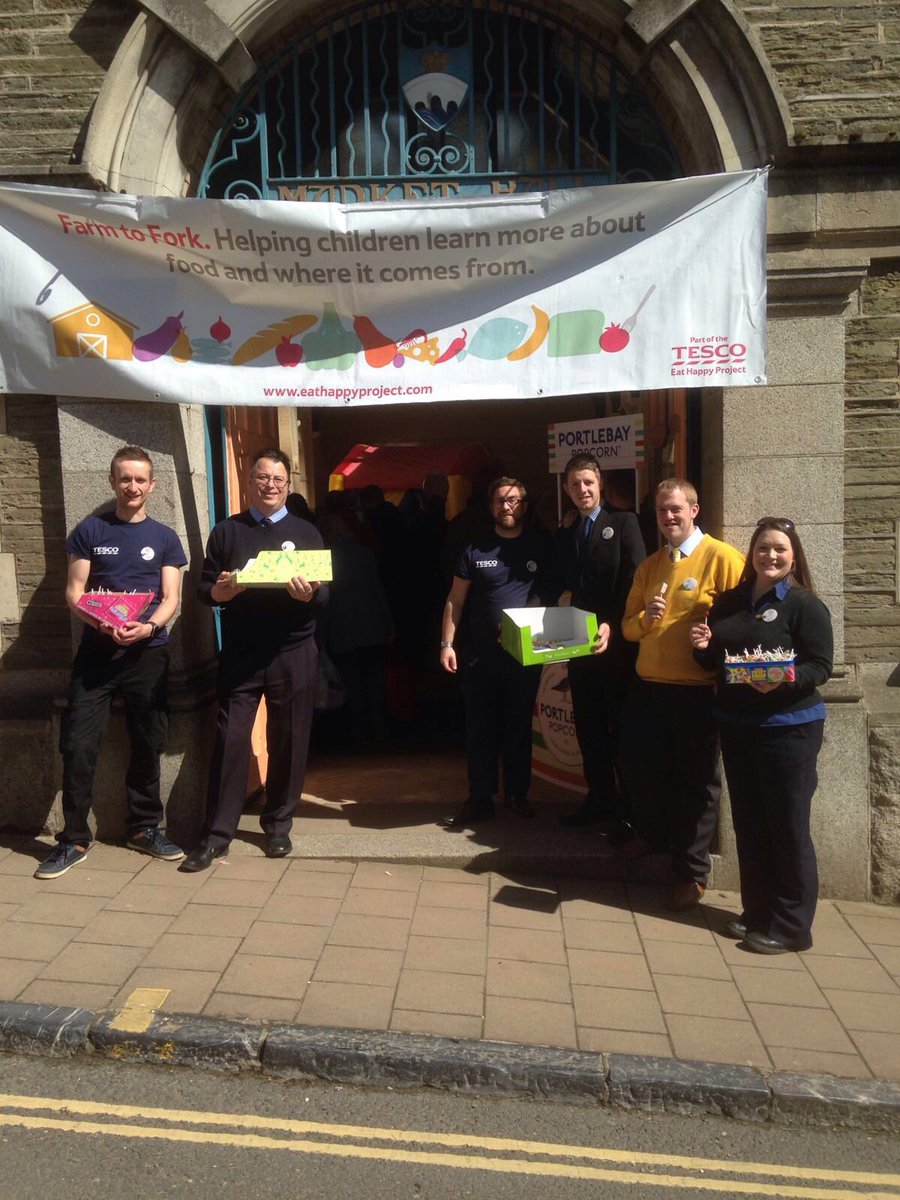 BabbExp's tweet image. Having a great time @TescoKings celebrating 5th Anniversary ! #happytowns