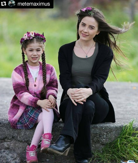 isabeladamla's tweet photo. Biz herşeye ramen gülümsüyoruz ya siz? @elifdizisi @kanal7 @greenyapim @metemaximus @sctv_ https://t.co/4m3sSoVBTo