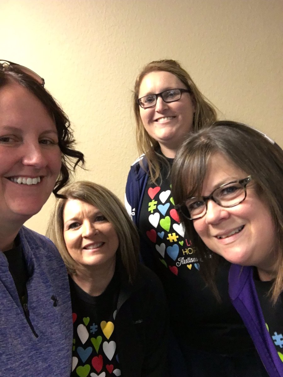 Jaime19's tweet photo. What do Derby Sped staff do w/a 4day weekend? Professional Development! #usd260 #weputthespecialinspecialed https://t.co/34VqzElV4b