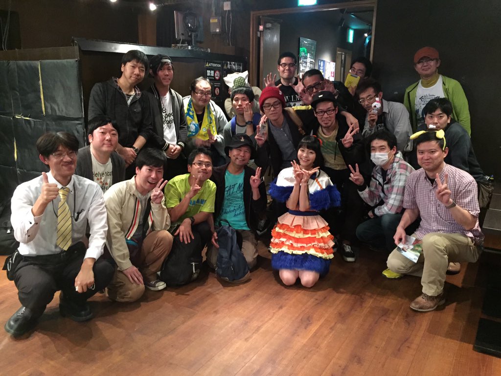 身長１９０センチ台のヲタが ライブハウスで最前を死守し続けている現場があるらしい 無断転載禁止 C 2ch Net