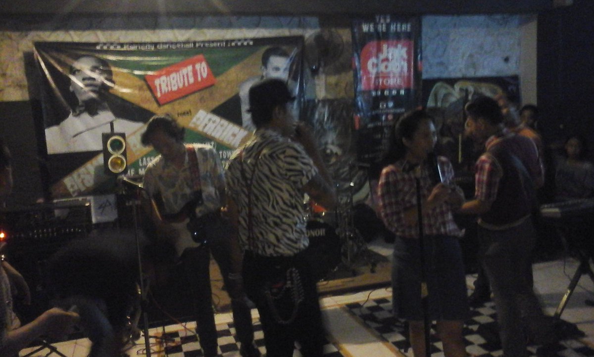 Next <a href="/The_madagaskar/">THE MADAGASKAR</a> masih cek sound . Stompin !!! #earlyreggae yuhuuuuuu