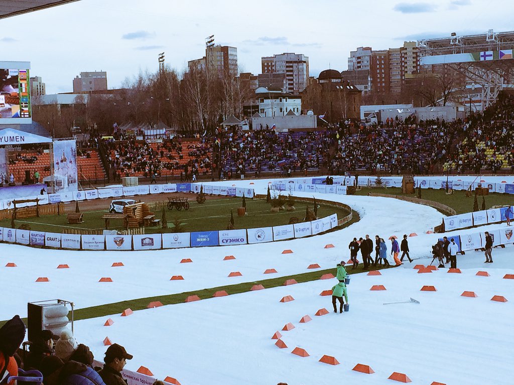 KateJournalist's tweet image. Женский взгляд на "Гонку чемпионов": Шипулин - 🔥, у биатлонистов шикарные задницы, холодно, снег все-таки тает 🙈⛷🏆