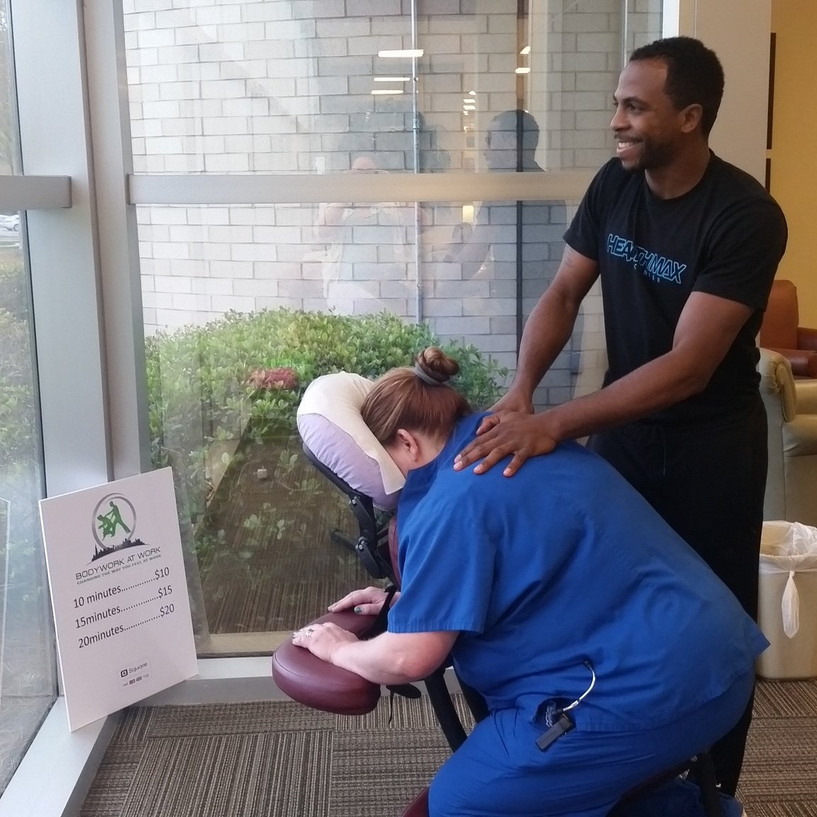 bodyworkatwork's tweet photo. #Massage #chairmassage #bodywork #Bodyworkatwork #employeeappreciation #CharlotteNC #Charlotte #healthmaxcenter https://t.co/jS0QRdKWjP