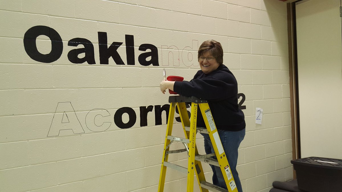 Hoosier47906's tweet image. #O2T2016 ISEA / ISTA Service Project Oakland Elem @ISTAmembers