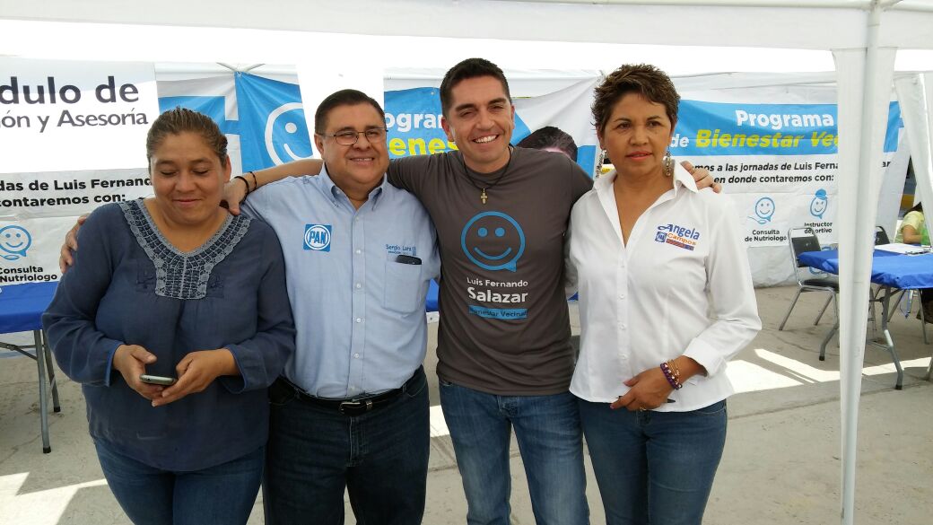 serlaga's tweet photo. Apoyamos a nuestro Senador @SalazarLuisFer en su programa de #BienestarVecinal en el #EjidoSantaFe de #Torreon https://t.co/vRIQXGscYI