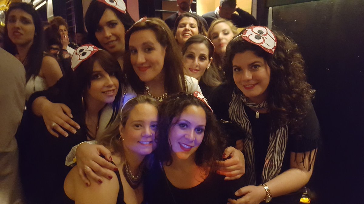 majechabuz's tweet photo. Suma y sigue @SARi @Romepeluca @Minociblan3Rr @lalurisima https://t.co/JcN9qQ8iie