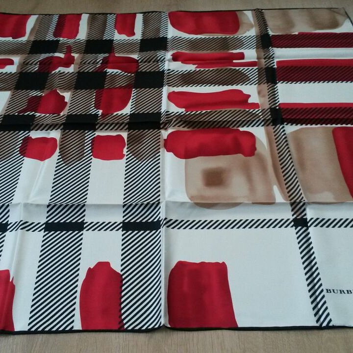 ithal ipek eşarp (@zeasse) on Twitter photo 