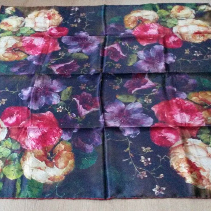 ithal ipek eşarp (@zeasse) on Twitter photo 