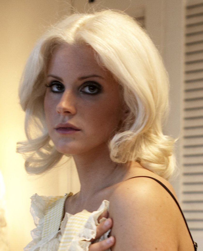 Lana Photoshoots on Twitter: 