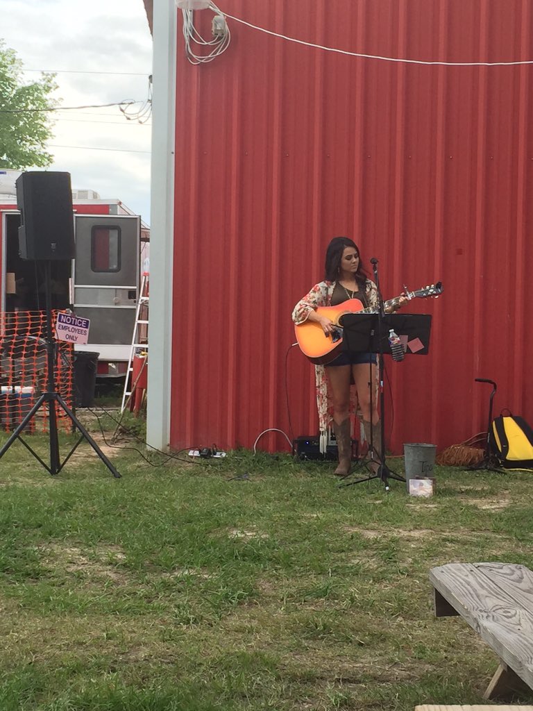 Texas Crawfish Barn Txcrawfishbarn Twitter