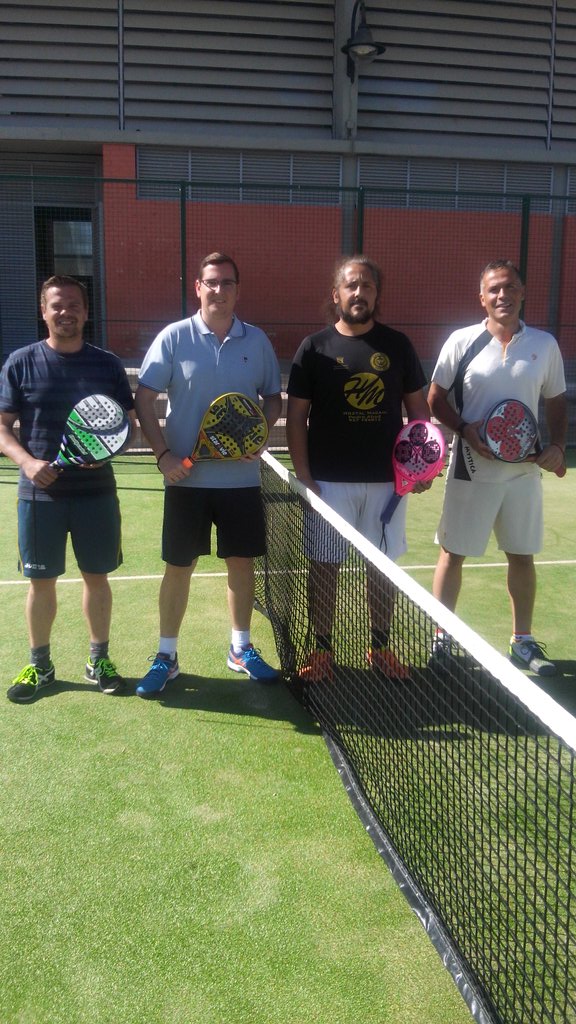 PadelAbad's tweet photo. Partidazos de #pádel ayer en el primer torneo del año organizado por @PadelAbad #torneo https://t.co/foAhLn6NE1