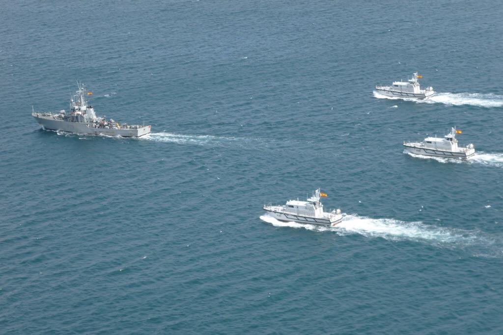 CfnDM88WcAAT579.jpg:large