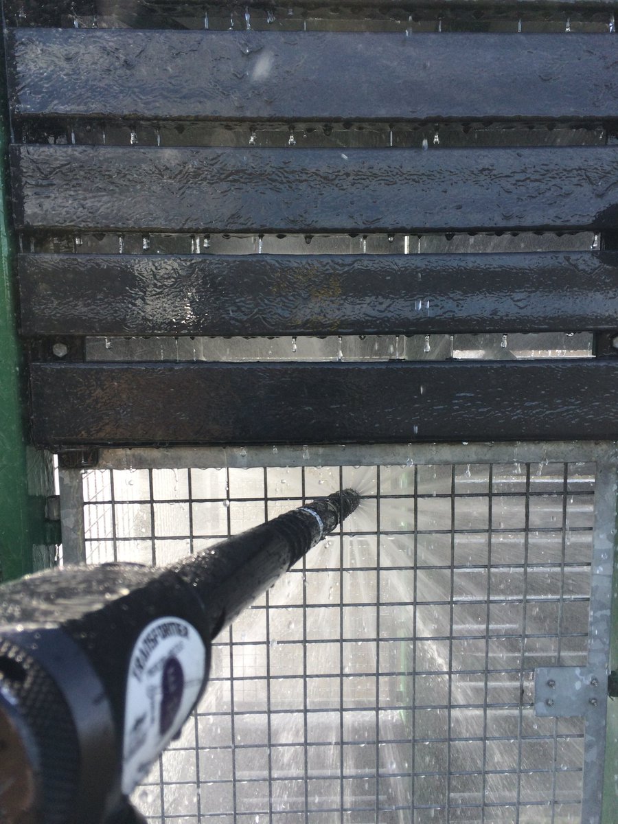 alexfletcher78's tweet photo. View from the cage, Hyndburn crews training with the Fog pike equipment https://t.co/FYMsl8y9A9