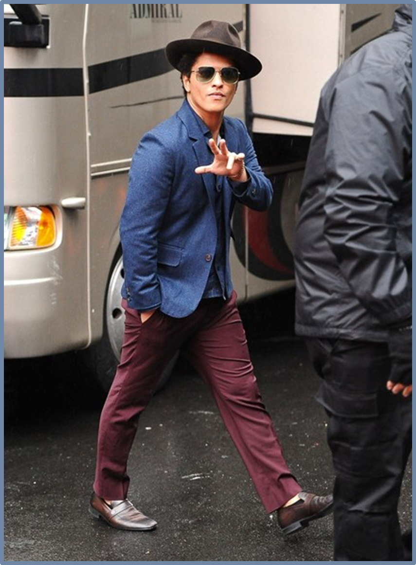 xogamesxo's tweet photo. choose one Bruno Mars street style https://t.co/50xmAv9xg8