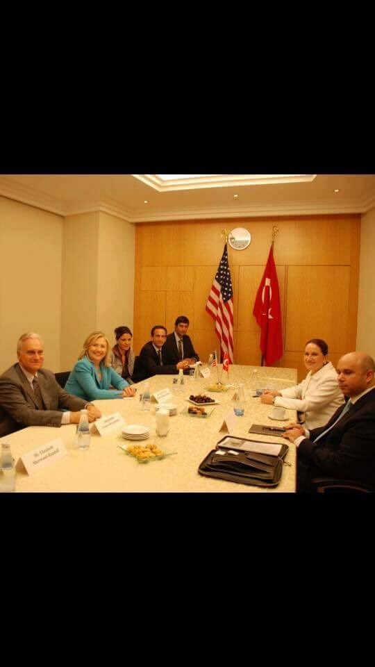 MHP_Sosyal's tweet photo. Devlet Bahçeli'yi bu masalara oturtamadılar..
Ülkücüler her şeyin farkında siz merak buyurmayın.. https://t.co/AvY5seLiNW
