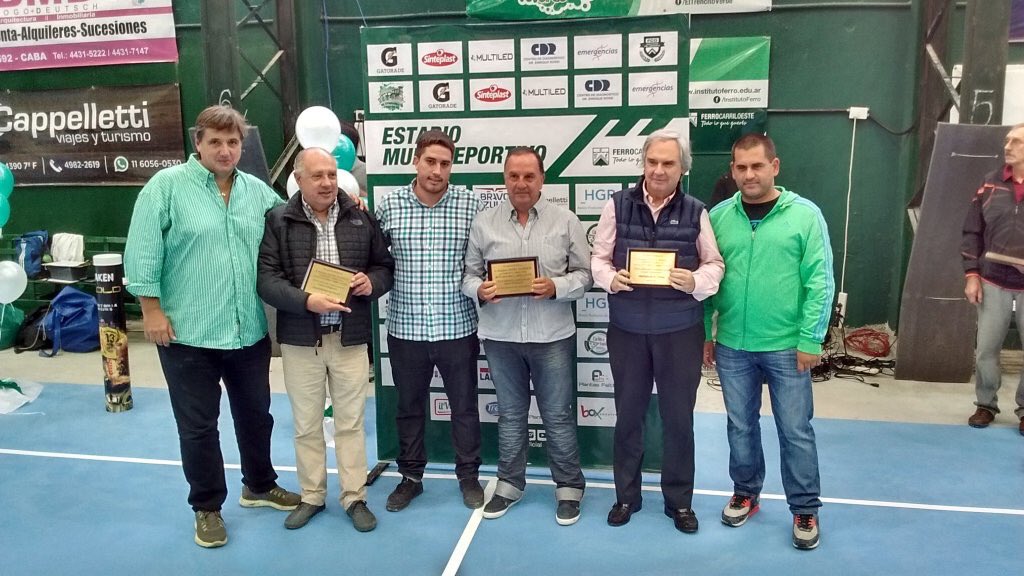 TognettiDaniel's tweet photo. Ahora. Impresionante el nuevo gimnasio multiproposito de Ferro. Ferro crece. Ferro vuelve. El mas querido, Ferro. https://t.co/BQTIMObyBT