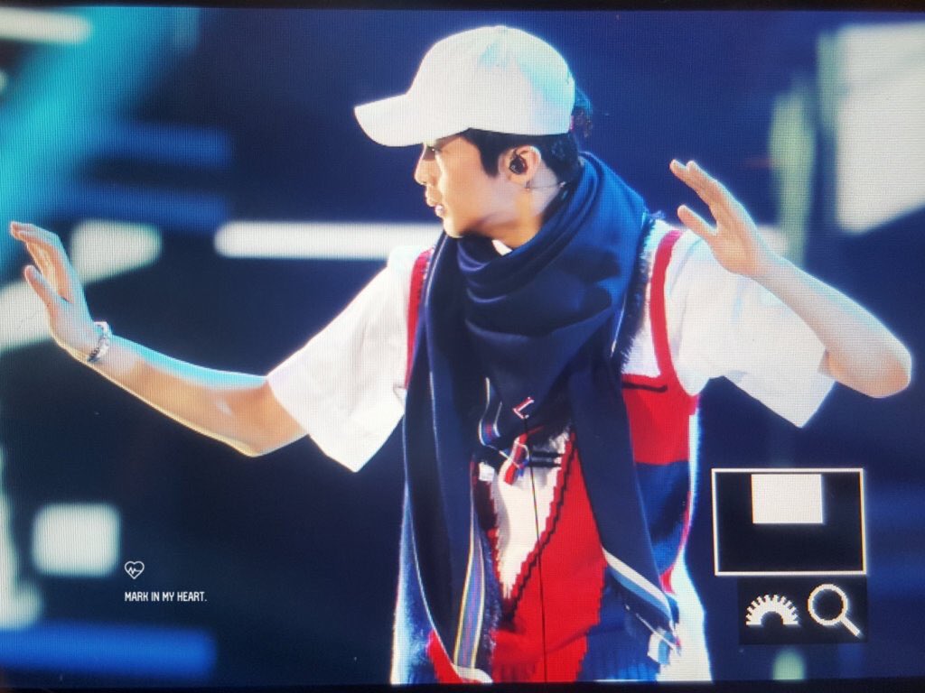 nctsubsbr's tweet image. [PRÉVIA] 160409 TOP CHINESE MUSIC AWARDS #NCT #MARK (cr: markinmyheart_)