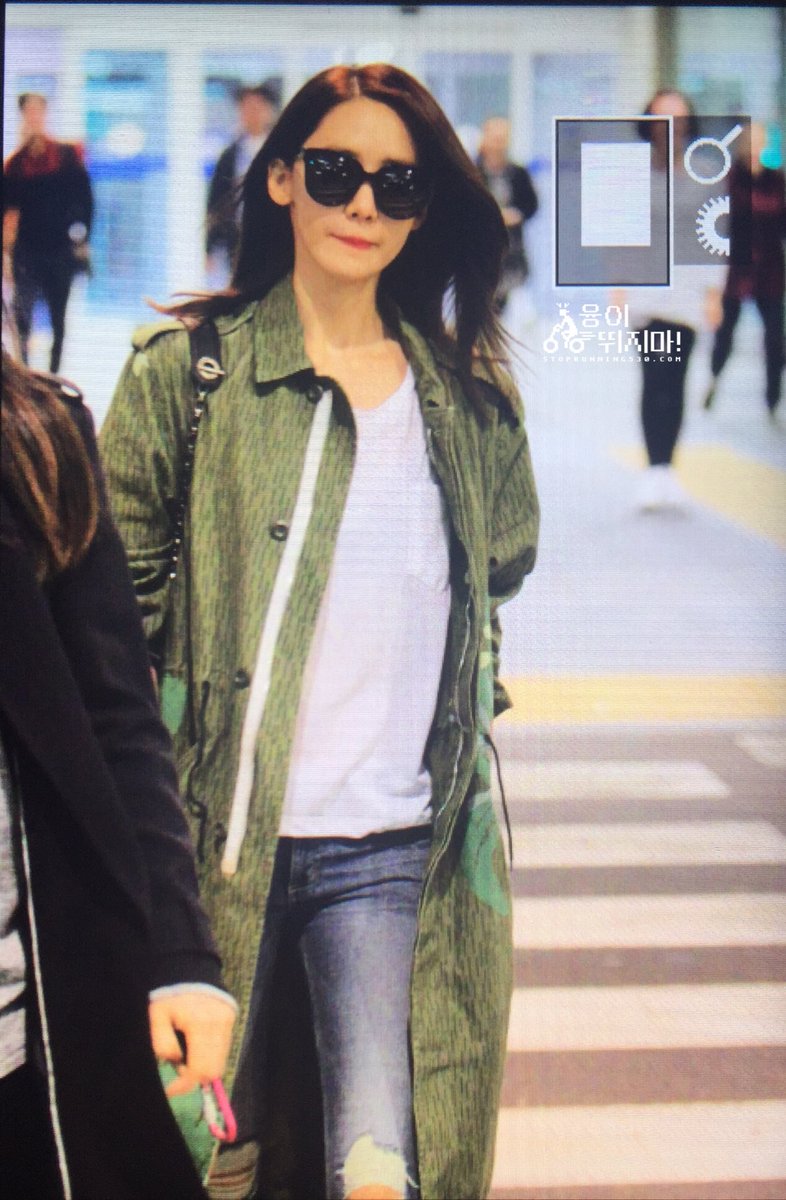 [PIC][10-04-2016]YoonA trở về Hàn Quốc vào rạng sáng nay CfnTIUJUsAEI87r