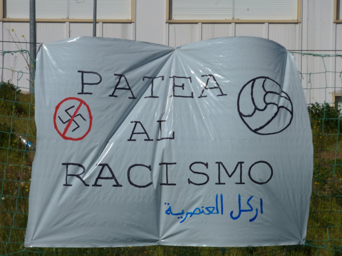 pdencuentro_mr's tweet photo. Esta mañana con @Regaderamargas en el torneo de fútbol indoor antirracista de las Margaritas #PatealAlRacismo https://t.co/WdY6ZnQmXl