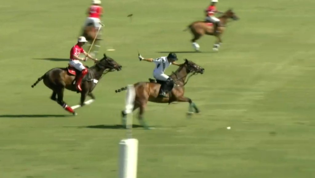 Triunfo de White Birch 11-10  en OT a Coca Cola en el primer partido del segundo fin de semana del US Open