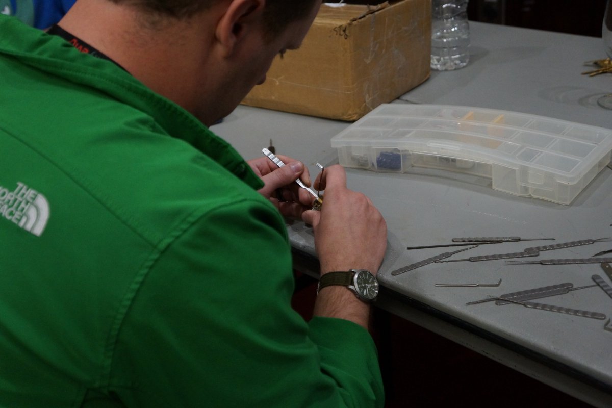 ss_htp's tweet image. College of Lockpicking in the Tech Village @BsidesOK #BSidesOK