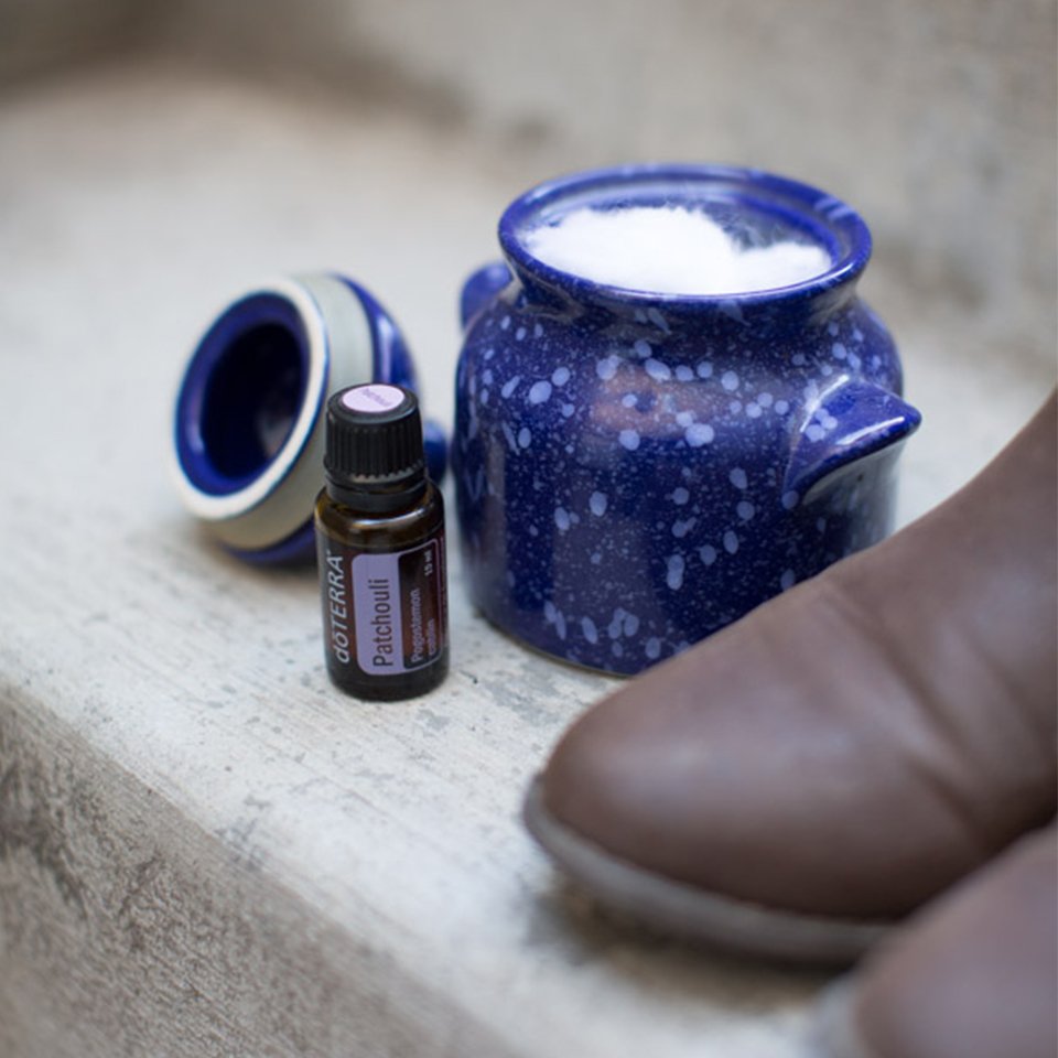 doterra's tweet photo. Happy Saturday! Put 1-2 drops of Patchouli on a cotton ball. Leave them in your odorous shoes for a fresh fragrance! https://t.co/rLrhK6zQur