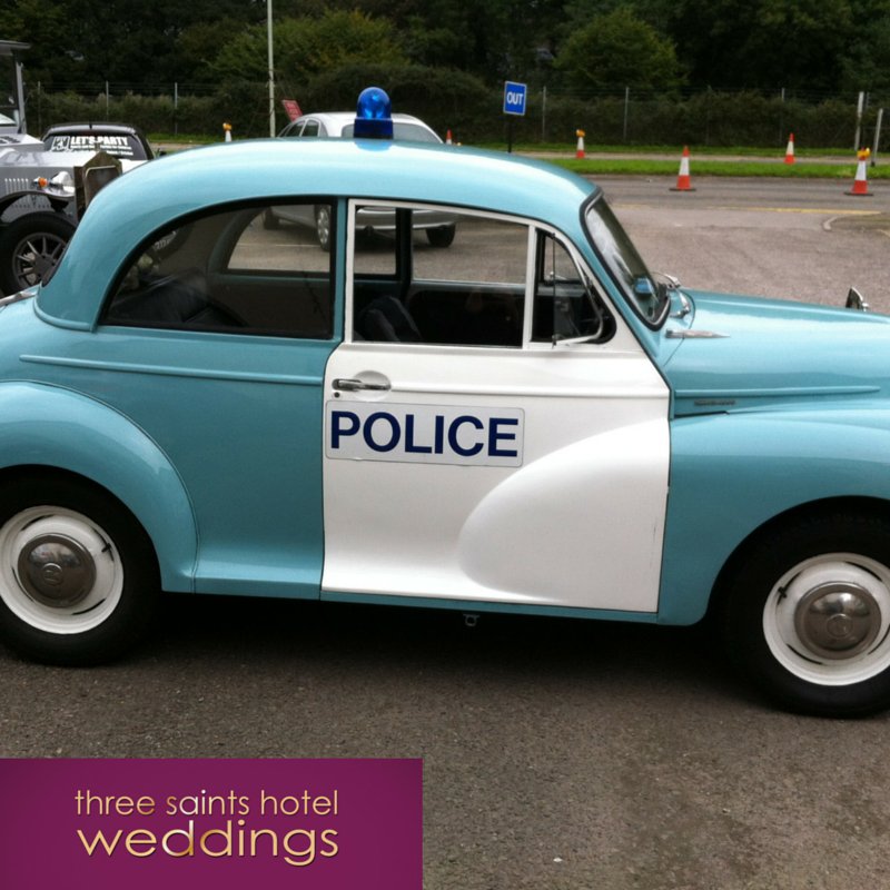 threesaints's tweet photo. #Wedding cars at #ThreeSaintsHotel Visit our website for more inspiration - https://t.co/ptWur9Mepf #RhonddaValleys https://t.co/ERZchabF2p