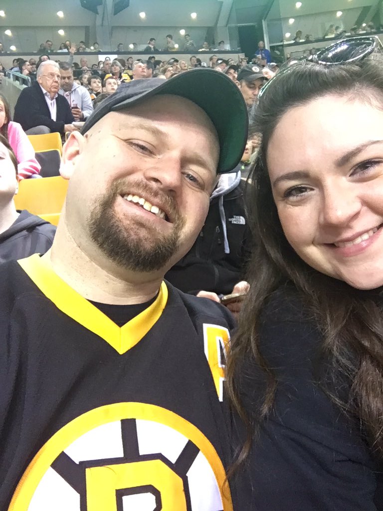 BenRetmier's tweet image. Loge9, row 10, seat 1 #NHLBruins thanks to my youth hockey parents for the great seats!!!