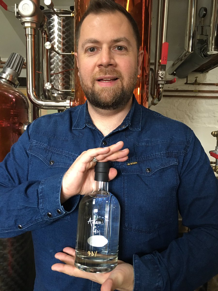 sonnytimesahead's tweet image. @streamweb distilling his own gin @burleighsgin today... One v. happy boy 🍸thanks to the team, great day