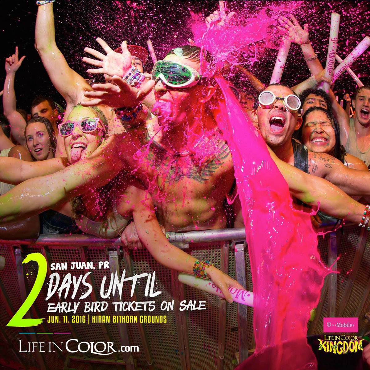 IkonixPR's tweet photo. A solo dos días para que comience la venta del T-Mobile Life In Color Kingdom. #LICPR https://t.co/CkqpmOH0xv