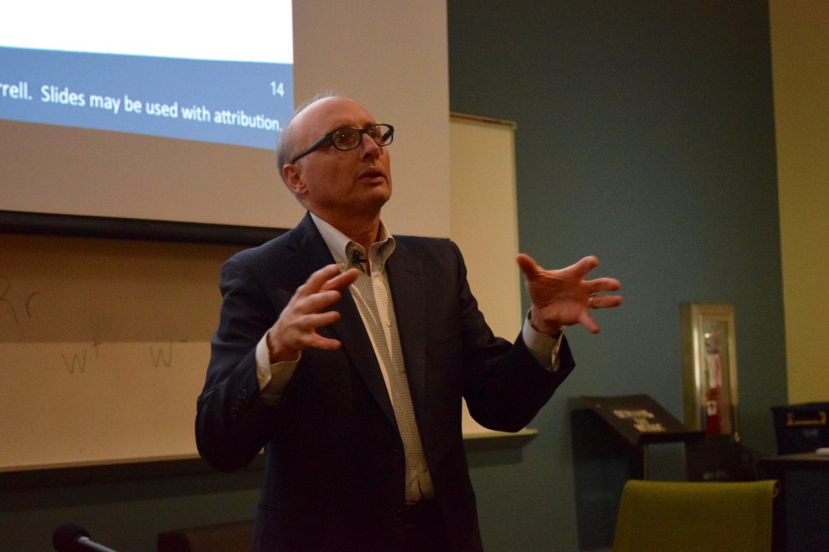 ONAatOU's tweet image. .@goborrell on advertiser publicity: sponsored events/giveaways that students will enjoy. @FutureStuMedia