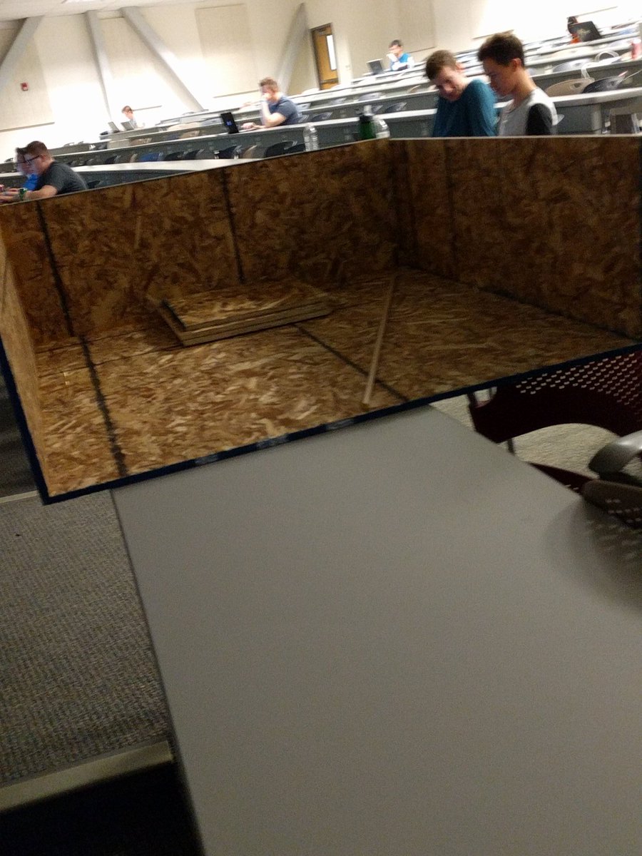 InCaseyWood's tweet photo. Preparing to not burn out people's eyes... @hackusu https://t.co/lvrIEn85Bh