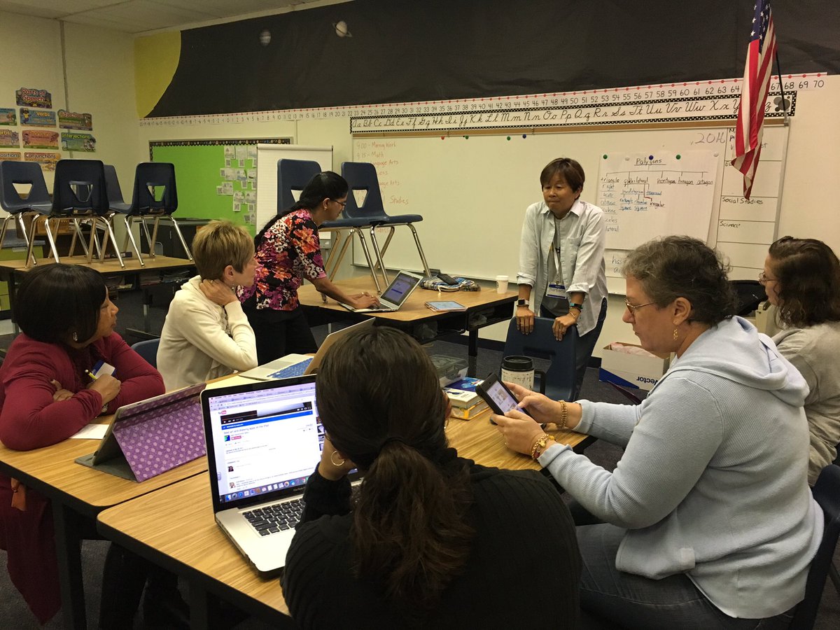 edcampcreate's tweet photo. @Barbwestie1107 facilitating a discussion on Arts Integration. #edcampcreate https://t.co/MVCBHsDr9e