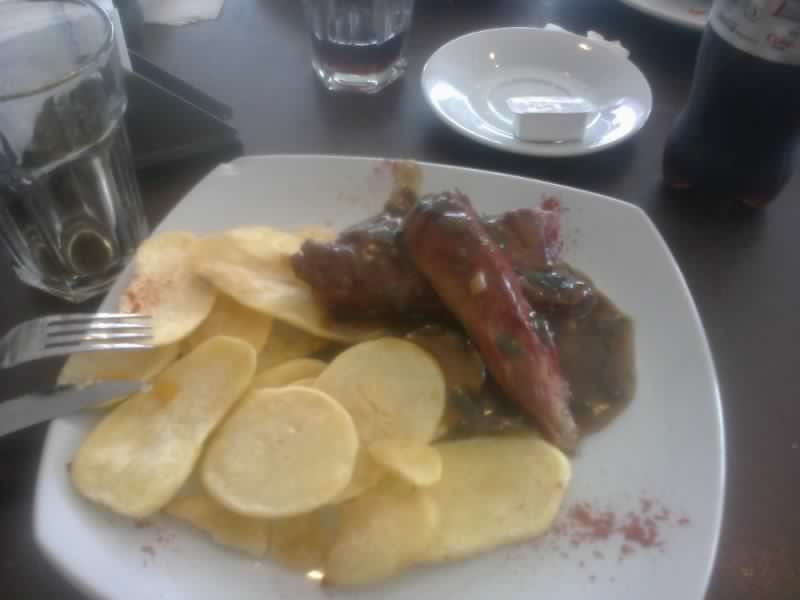 blltrx222's tweet photo. #Almuerzo #LaPetro #Sola :c https://t.co/ZeEuSBMkFi